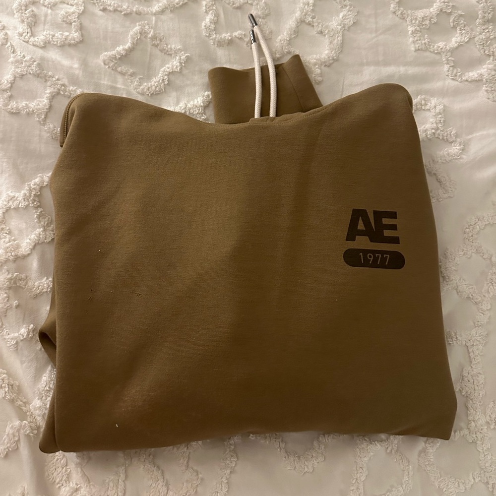 Men’s American Eagle hoodie